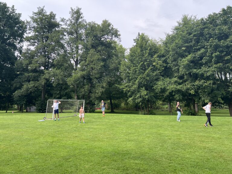 Fußball